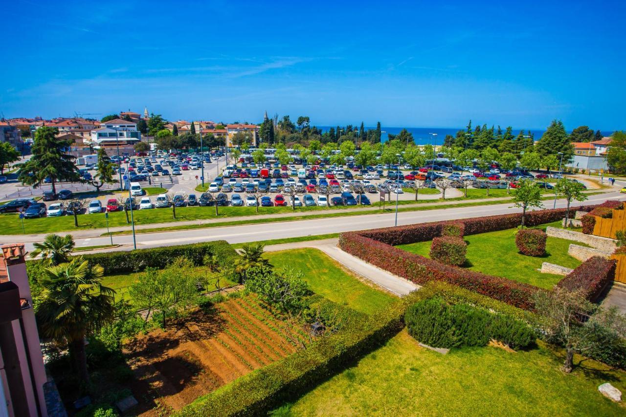 Apartment Dora Near Sea And Center With Private Garage Poreč Dış mekan fotoğraf